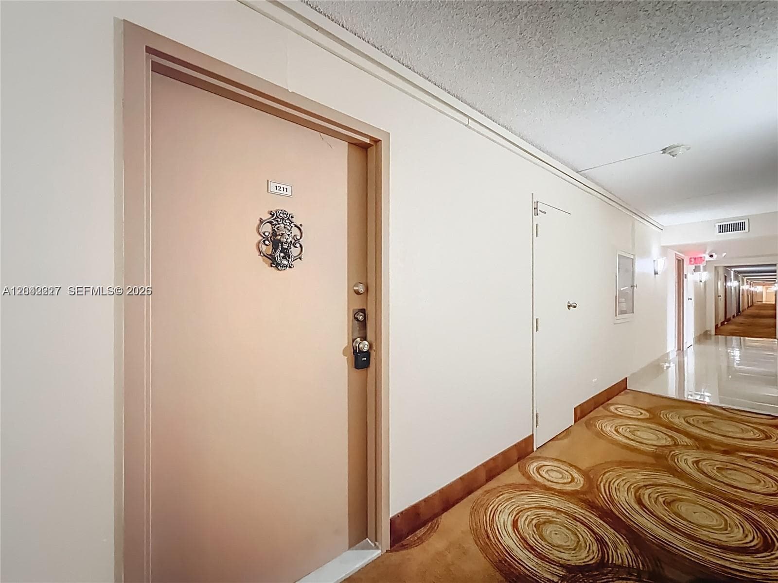 Winston Towers 100 · #1211 in Sunny Isles Beach - Photo 10