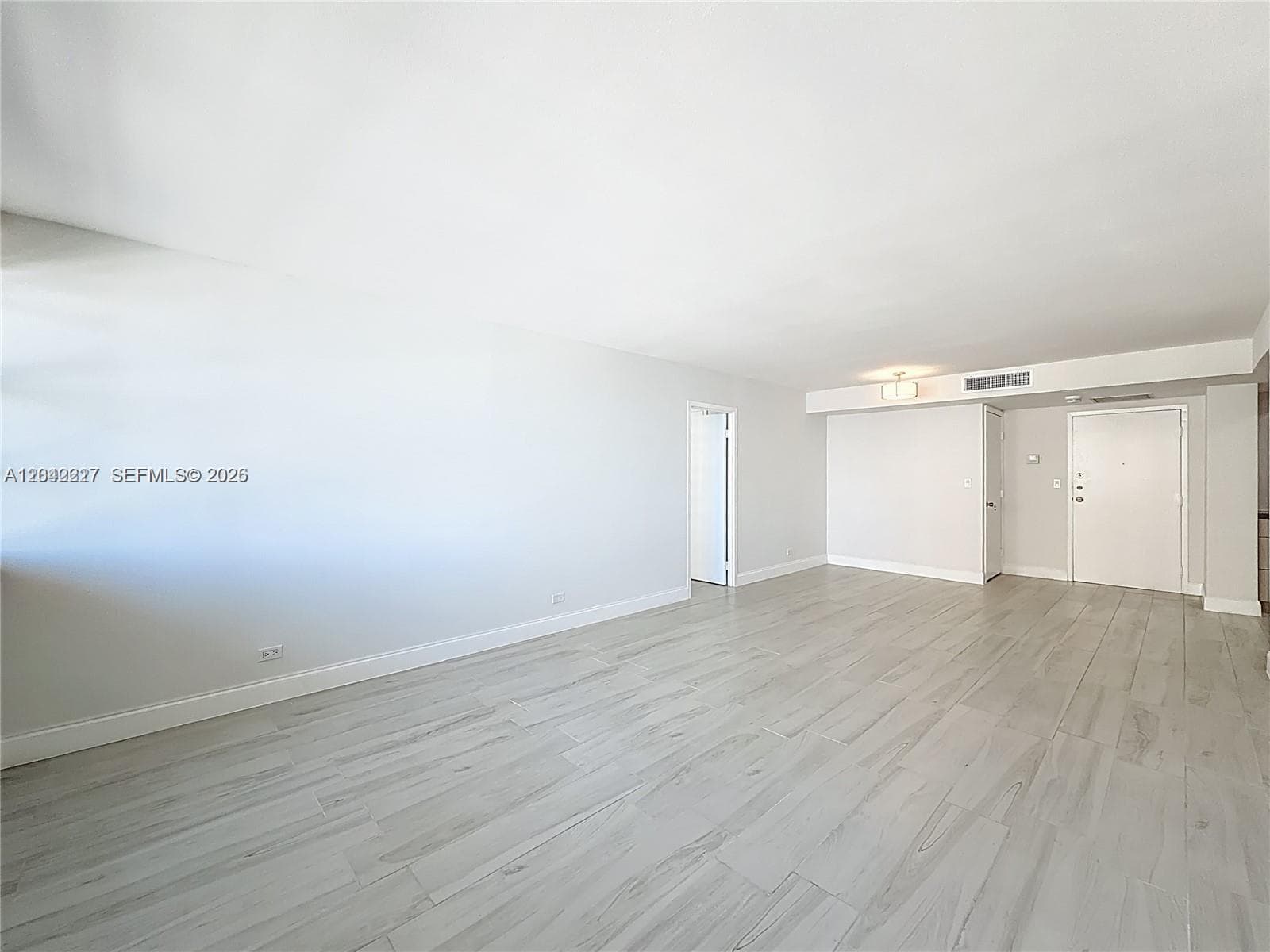 Winston Towers 100 · #1211 in Sunny Isles Beach - Photo 21