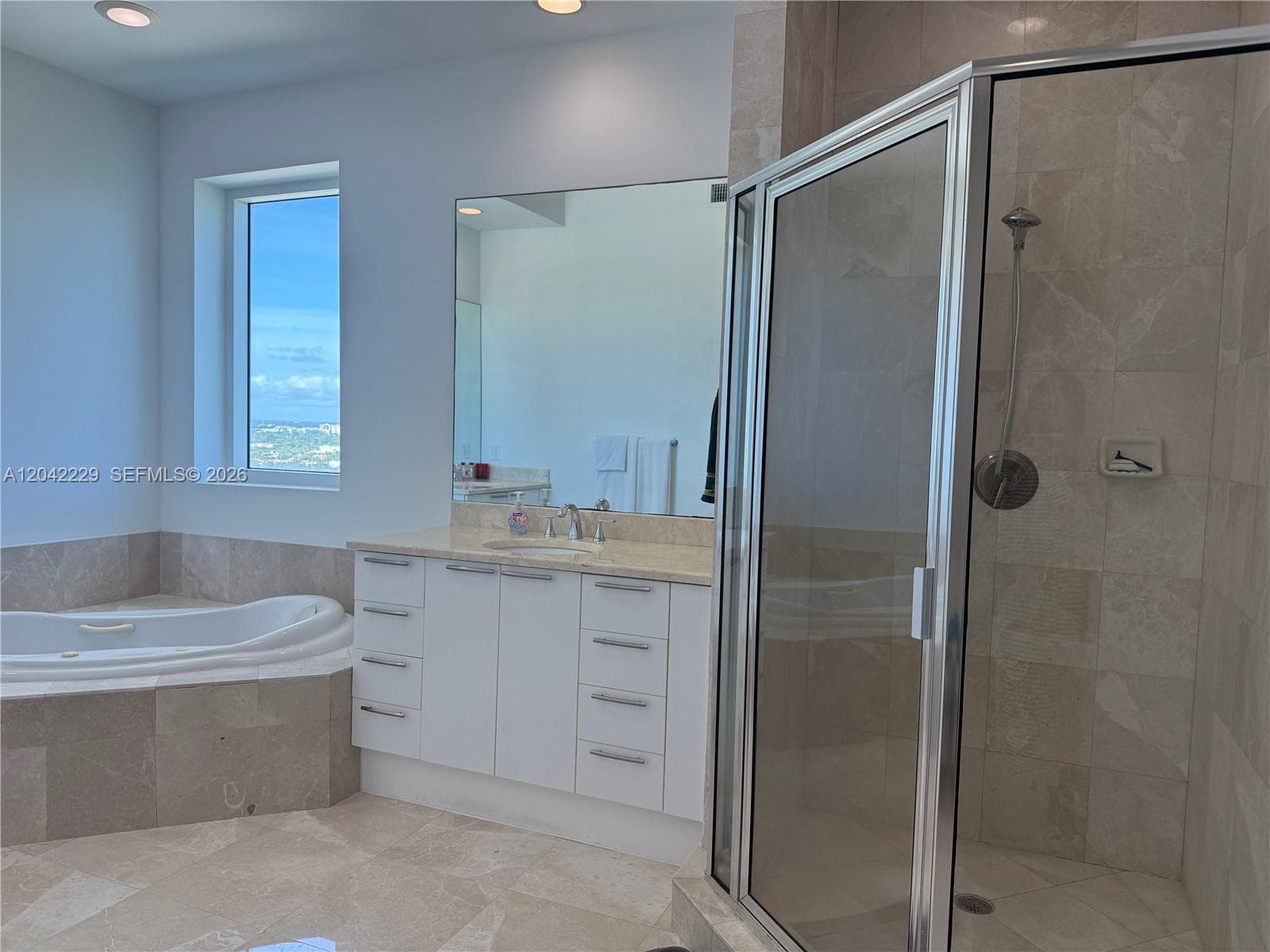 ONE FIFTY ONE BISCAYNE · #2601 in North Miami - Photo 23