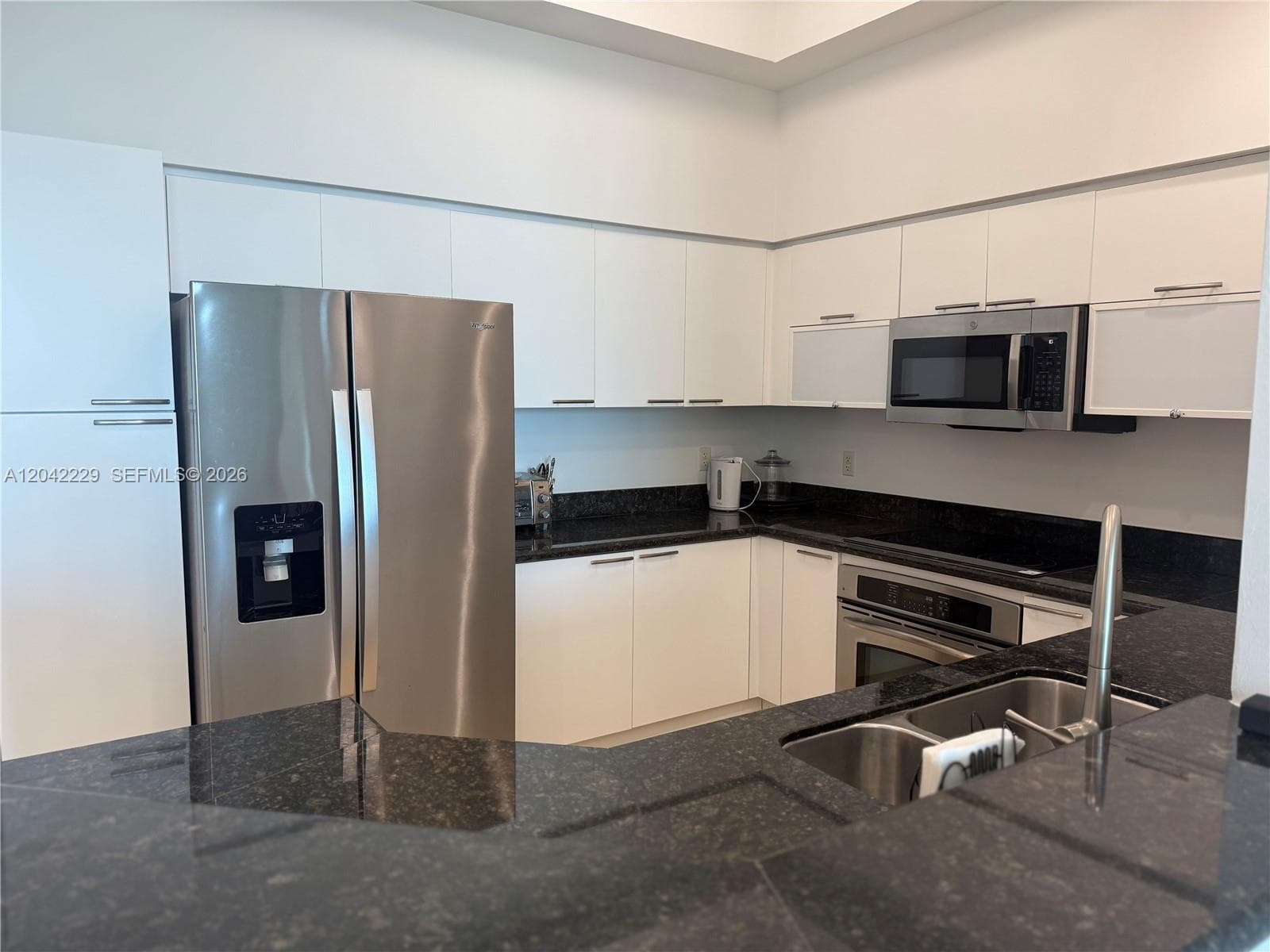 ONE FIFTY ONE BISCAYNE · #2601 in North Miami - Photo 8