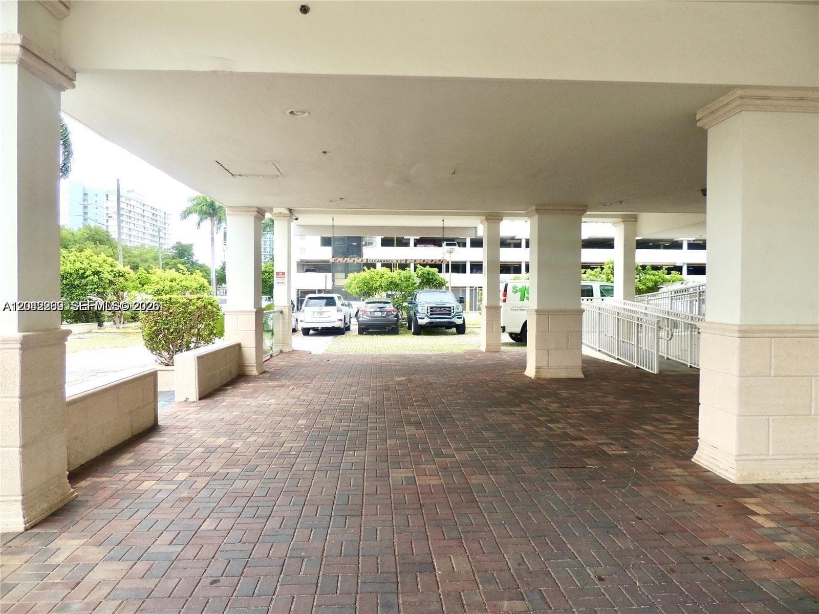 Covered Front Driveway Dropoff