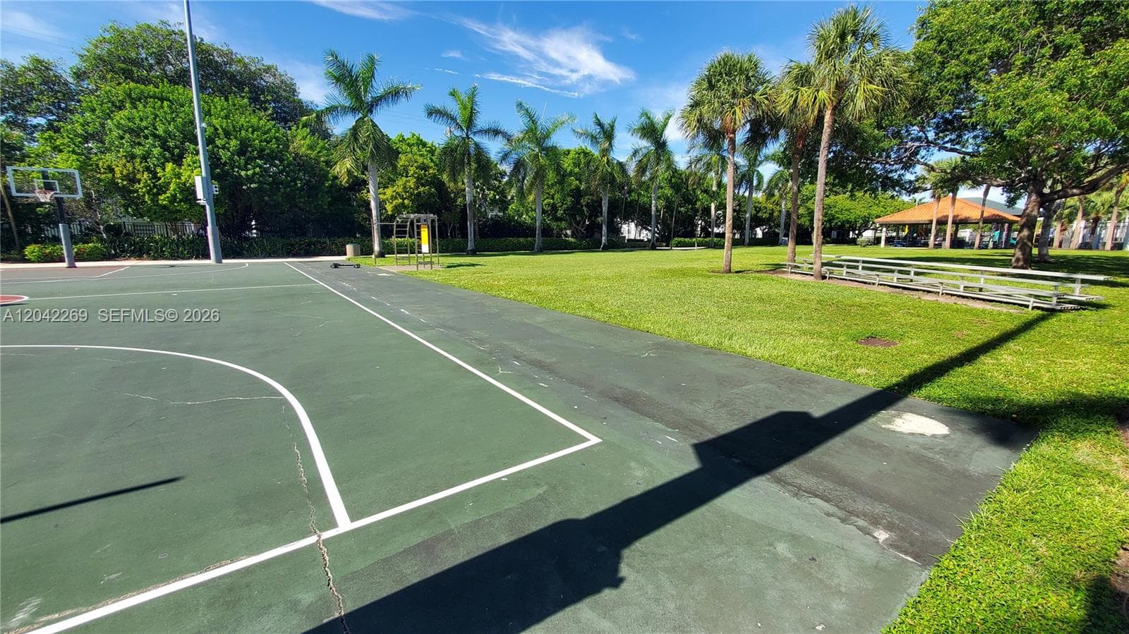 CARIBBEAN TOWERS CONDO · #9H in North Bay Village - Photo 44