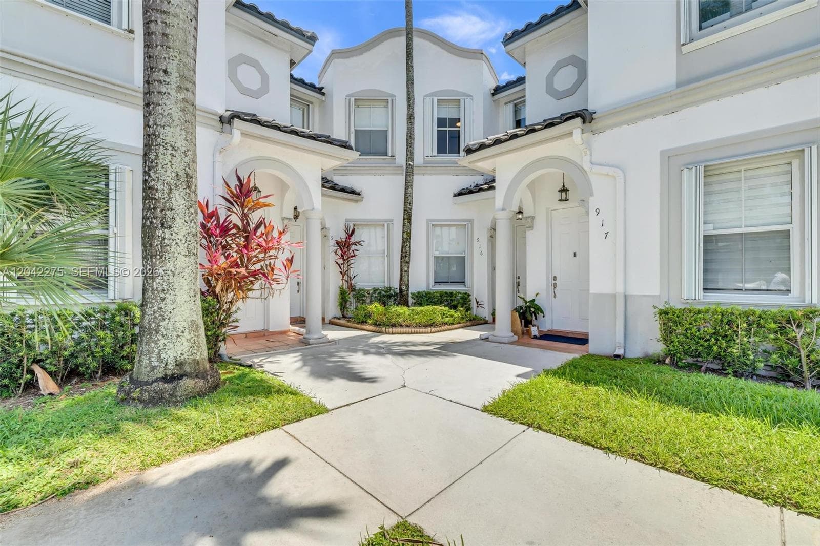 COSTA LINDA · #916 in Doral - Photo 2