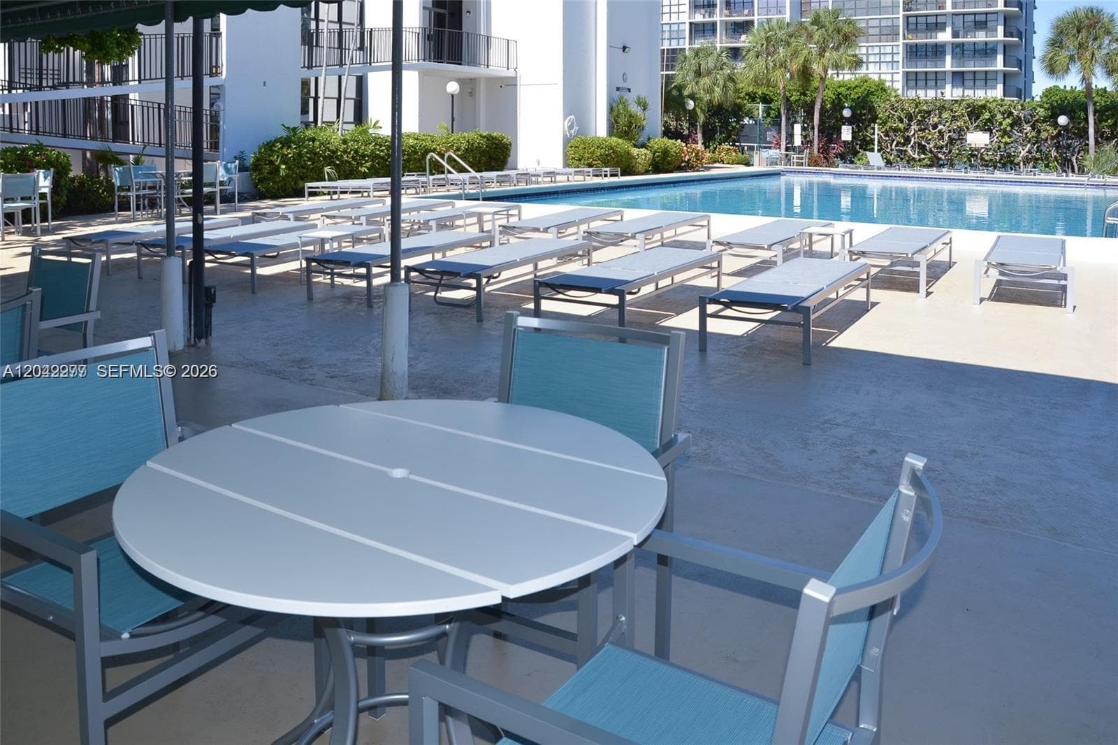 OCEANVIEW PARK CONDO · #726 in Hallandale Beach - Photo 18