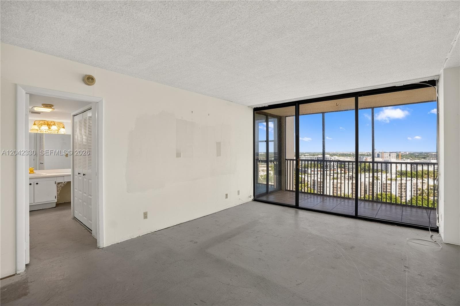 CORONADO · #2122 in Aventura - Photo 13