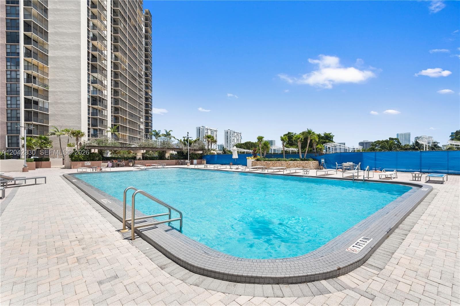 CORONADO · #2122 in Aventura - Photo 38