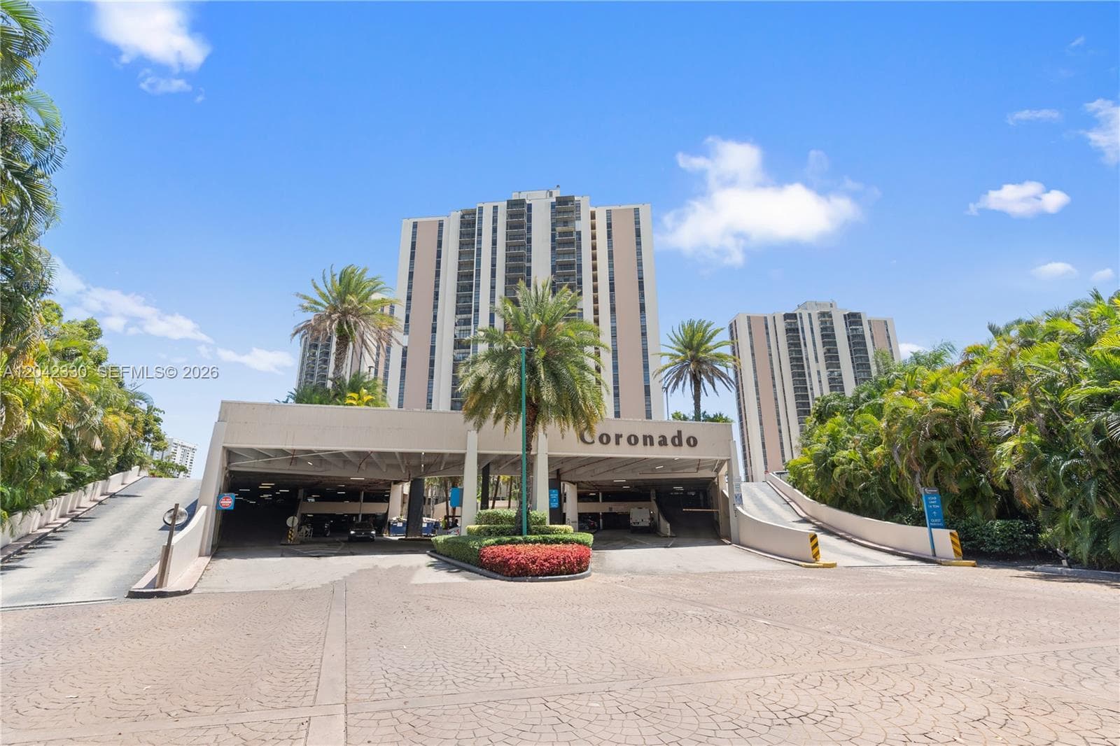 CORONADO · #2122 in Aventura - Photo 40
