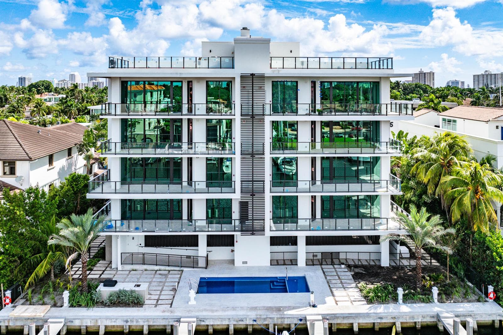 046-87IsleofVeniceDrive-FortLauderdale-F