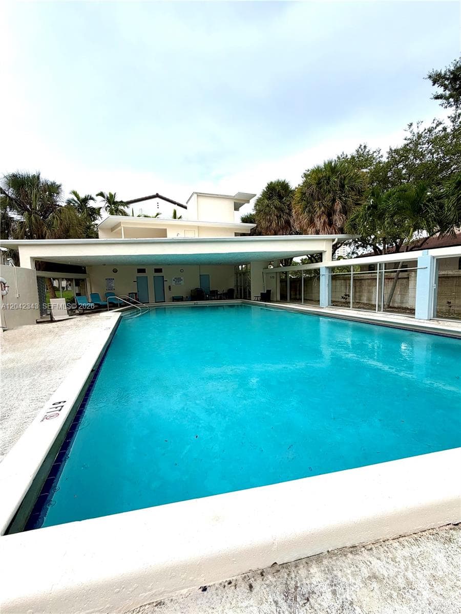 VILLAGE BY THE SEA CONDO · #308 in Lauderdale By The Sea - Photo 1