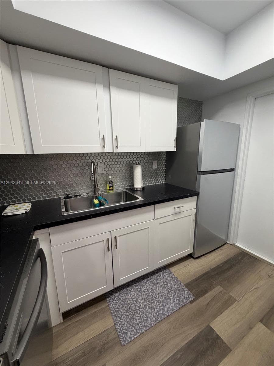 VILLAGE BY THE SEA CONDO · #308 in Lauderdale By The Sea - Photo 24