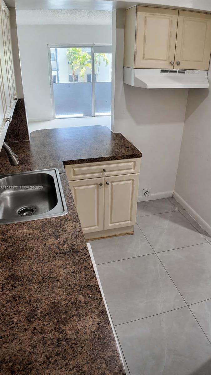 11120 Sw 196th St · #310 in Cutler Bay - Photo 16
