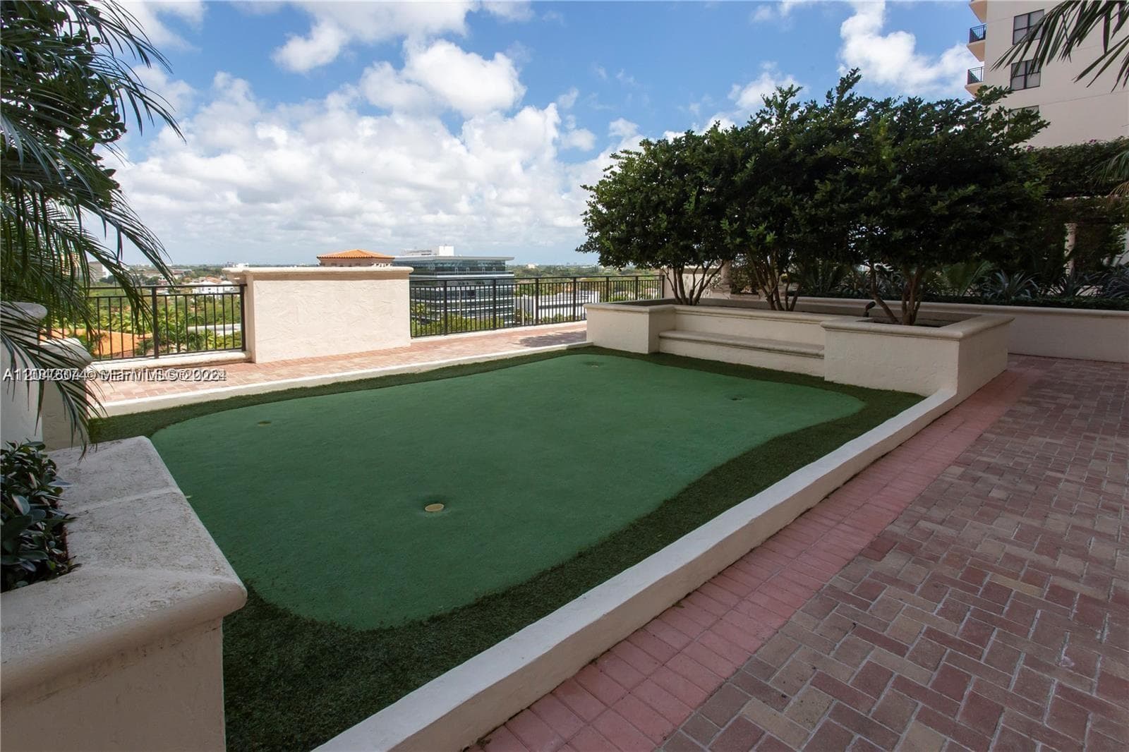 PUERTA DE PALMAS · #1405 in Coral Gables - Photo 43