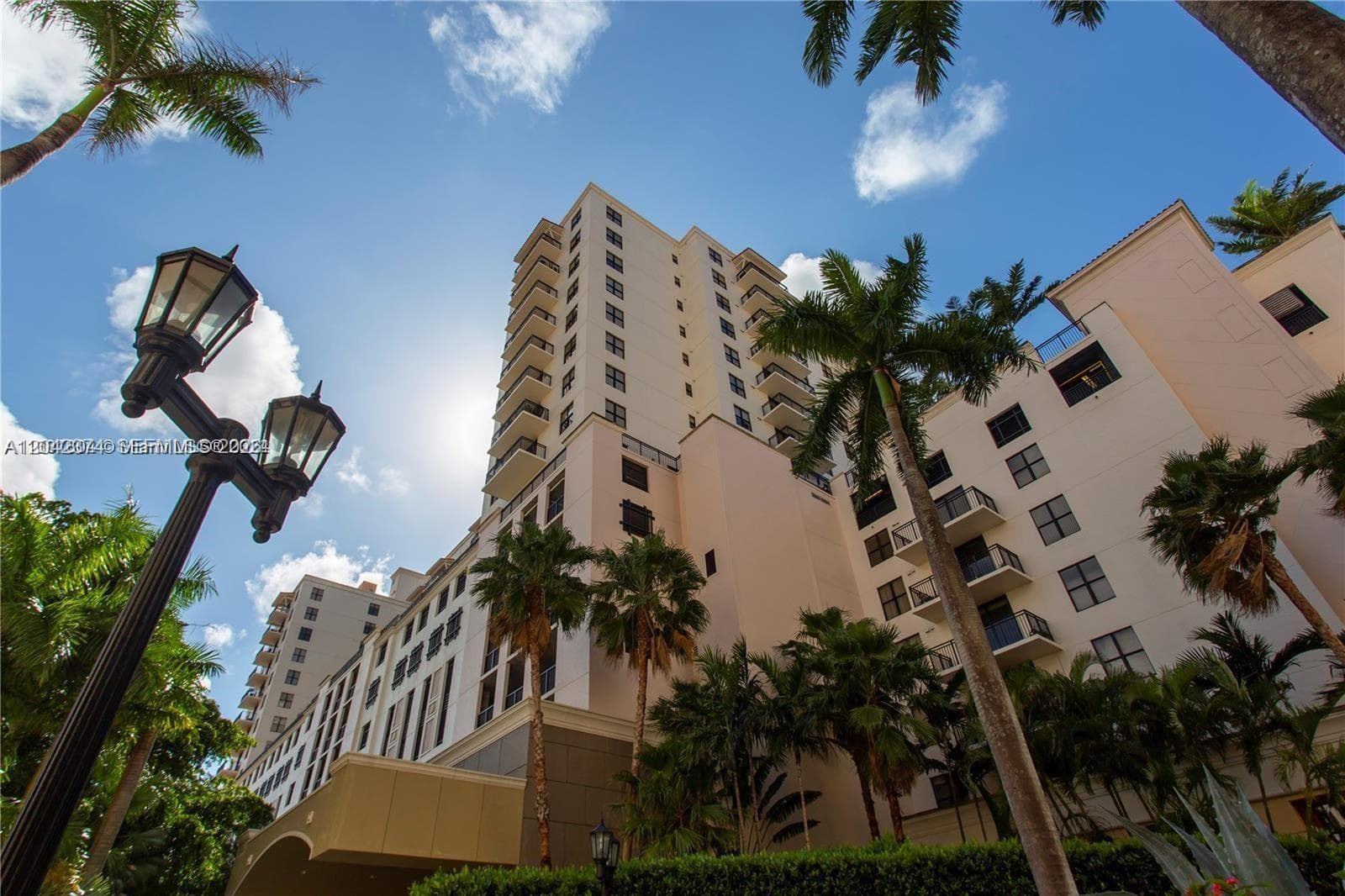 PUERTA DE PALMAS · #1405 in Coral Gables - Photo 29