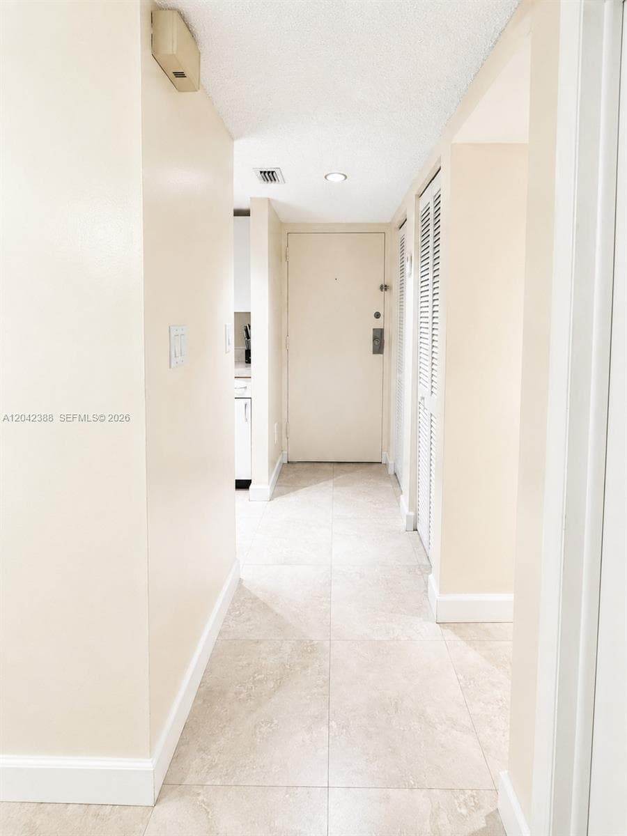 PROMENADE AT KENDALE LAKE · #403m in Miami - Photo 18