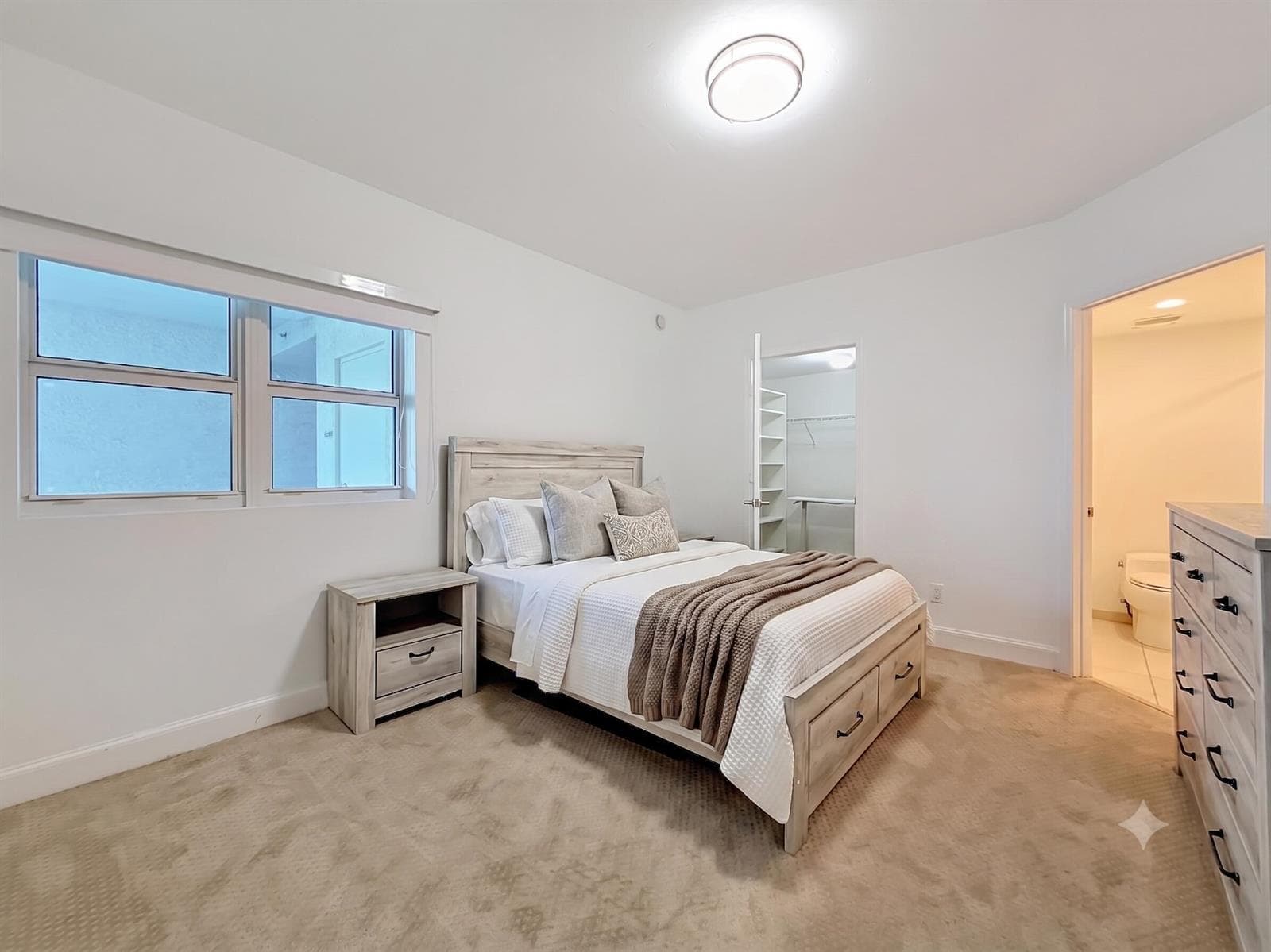 2nd Masterbedroom