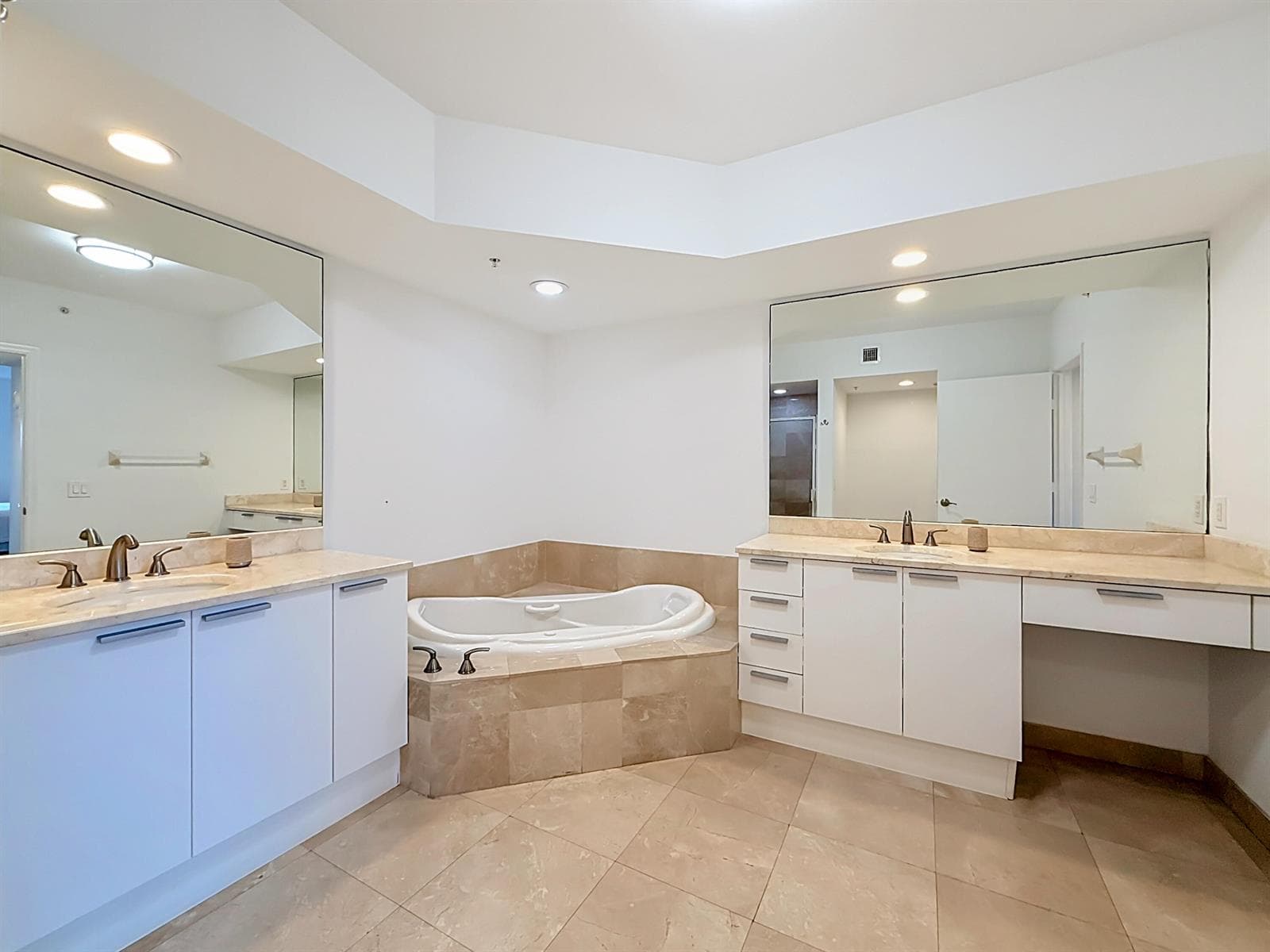 14951 Royal Oaks Lane #505-32