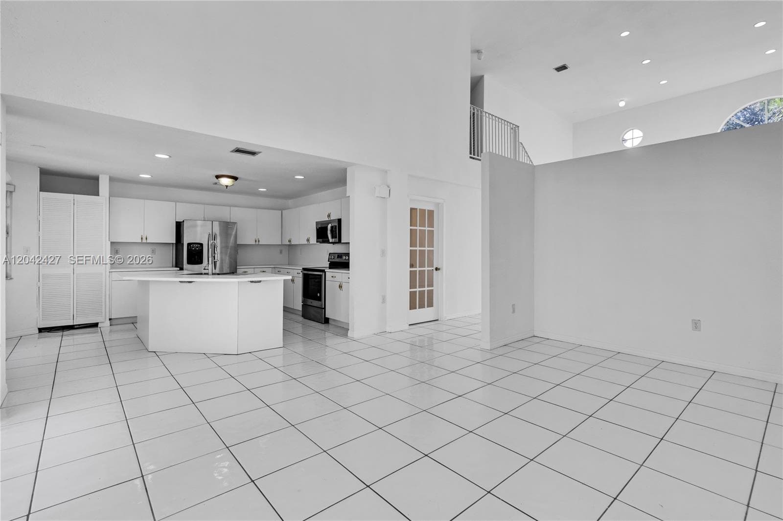 15251 NW 89th Ave photo 10