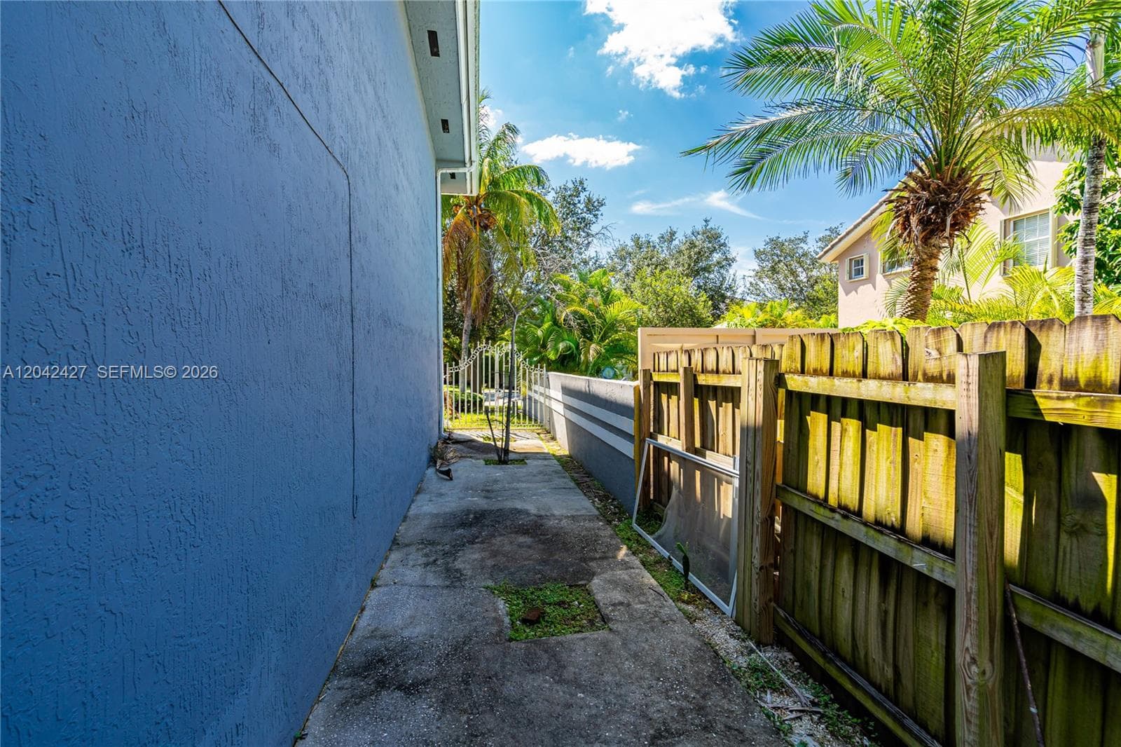 15251 NW 89th Ave photo 41