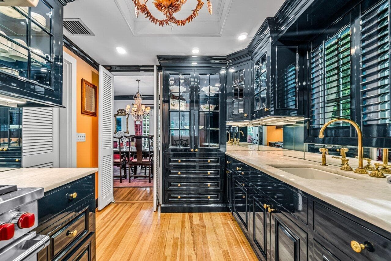 019-263ParkAvenue-PalmBeach-FL-33480-SMA