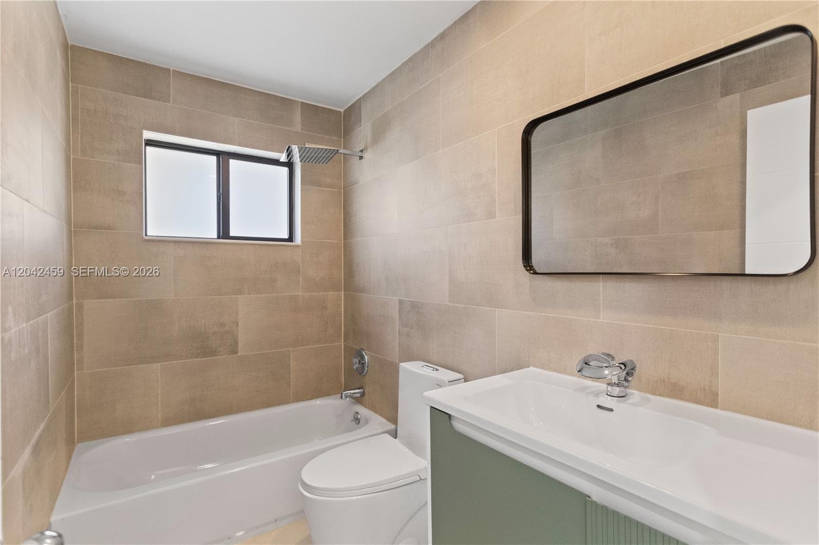 21330 NE 26 AV photo 22