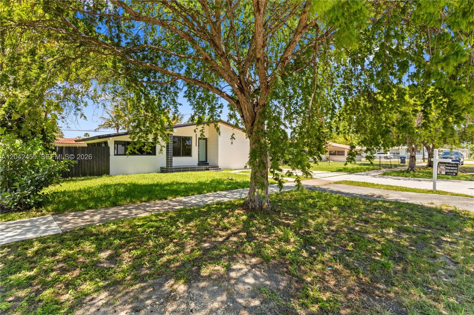 21330 NE 26 AV photo 41
