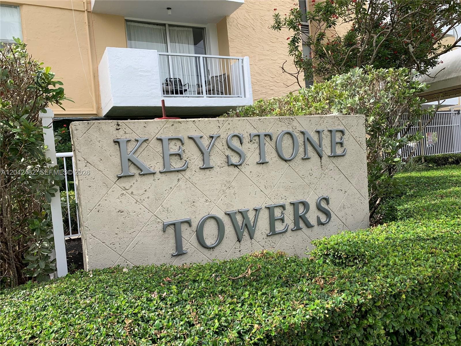 KEYSTONE TOWERS CONDO · #710 in North Miami - Photo 24