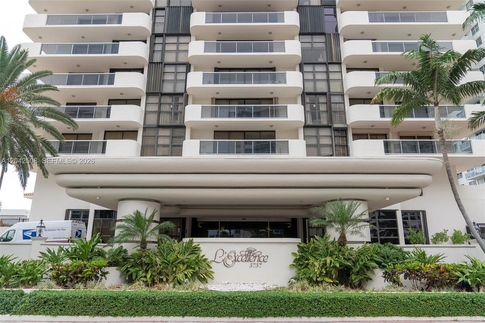 LEXCELLENCE CONDOMINIUM · #1604 in Miami Beach - Photo 2