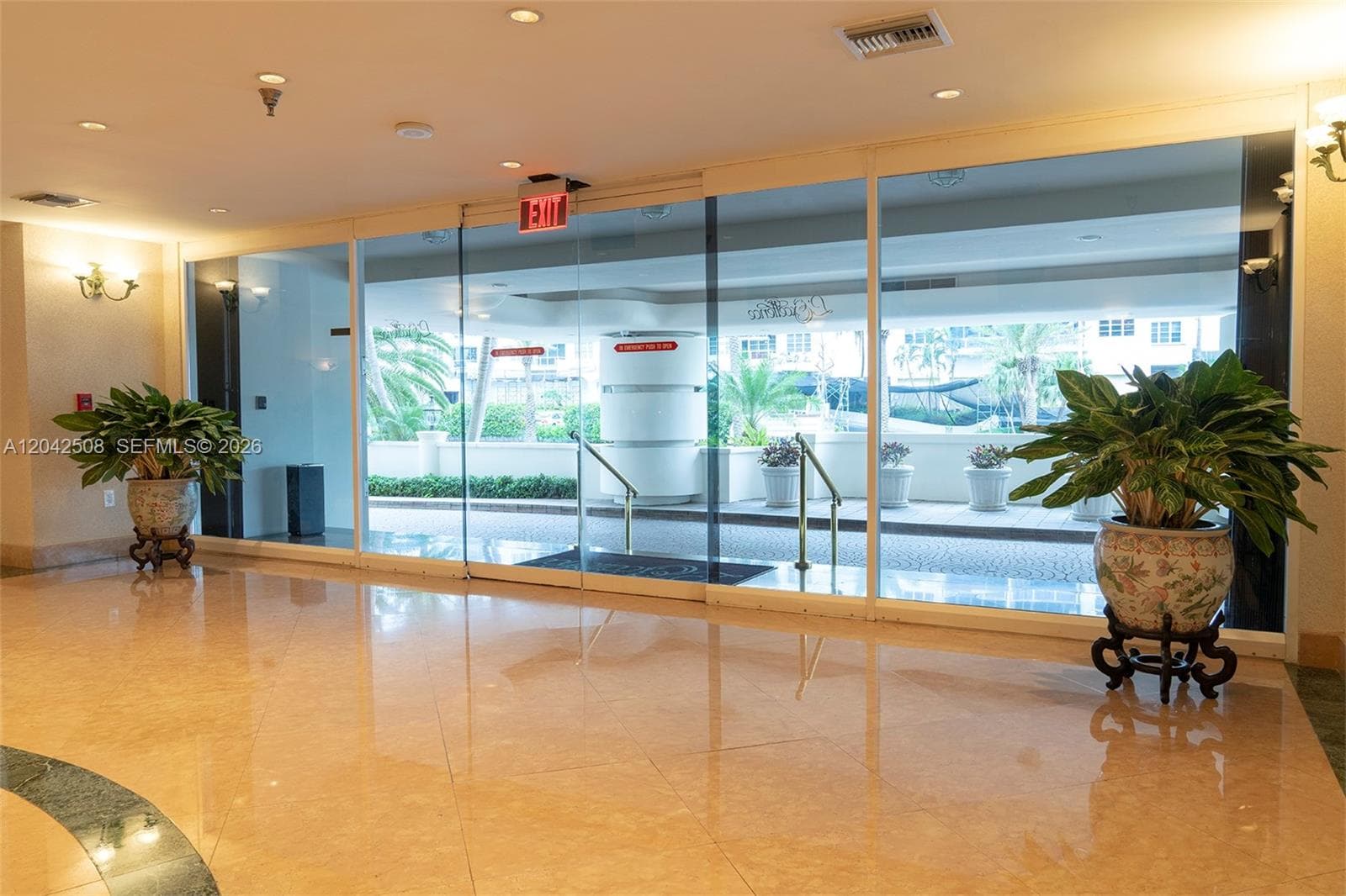 LEXCELLENCE CONDOMINIUM · #1604 in Miami Beach - Photo 6