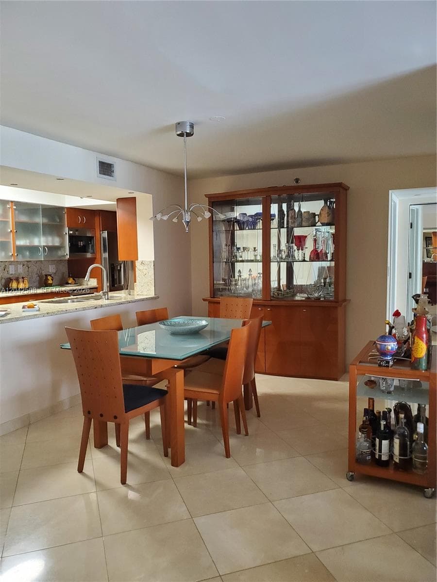 LEXCELLENCE CONDOMINIUM · #1604 in Miami Beach - Photo 45