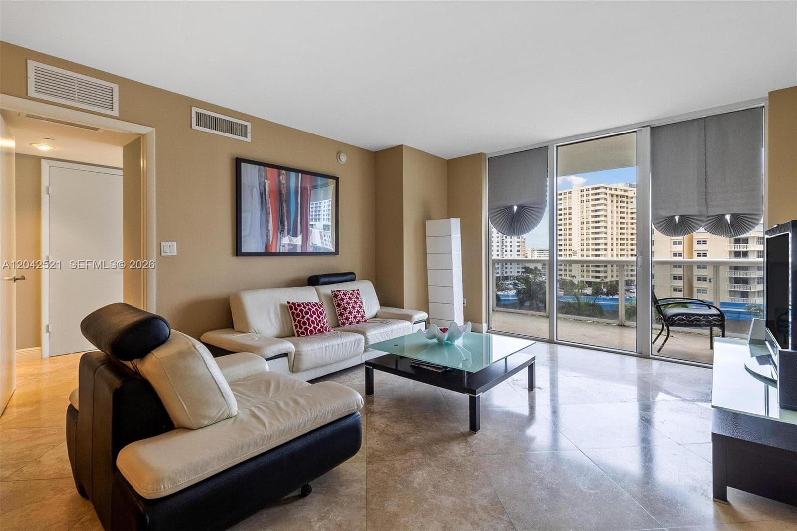 BEACH CLUB THREE CONDO · #608 in Hallandale Beach - Photo 5