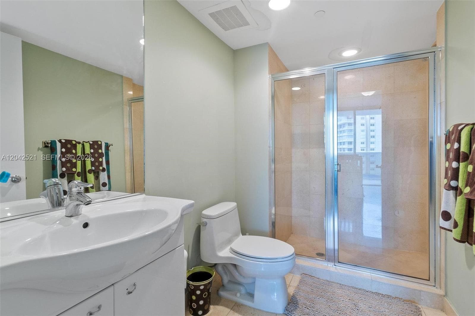 BEACH CLUB THREE CONDO · #608 in Hallandale Beach - Photo 15