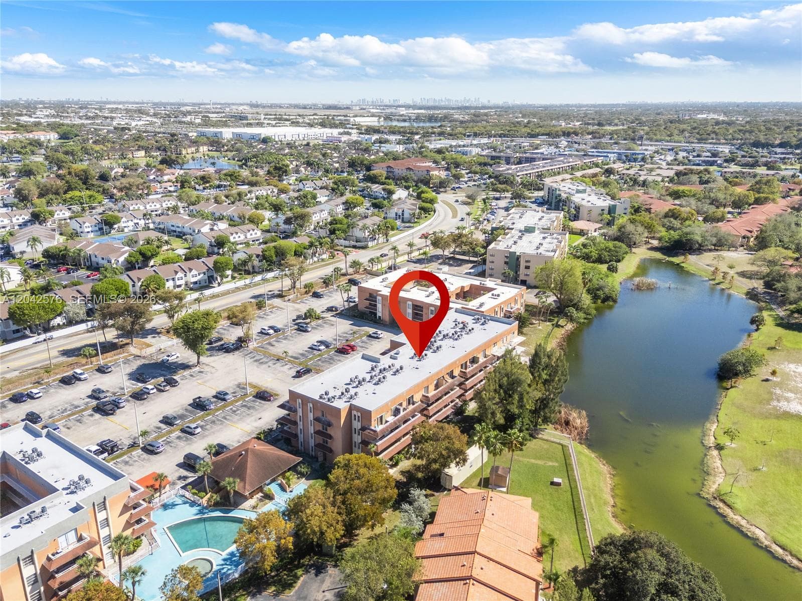 LAKEVIEW GARDENS AT MIAMI · #C2003 in Hialeah - Photo 3