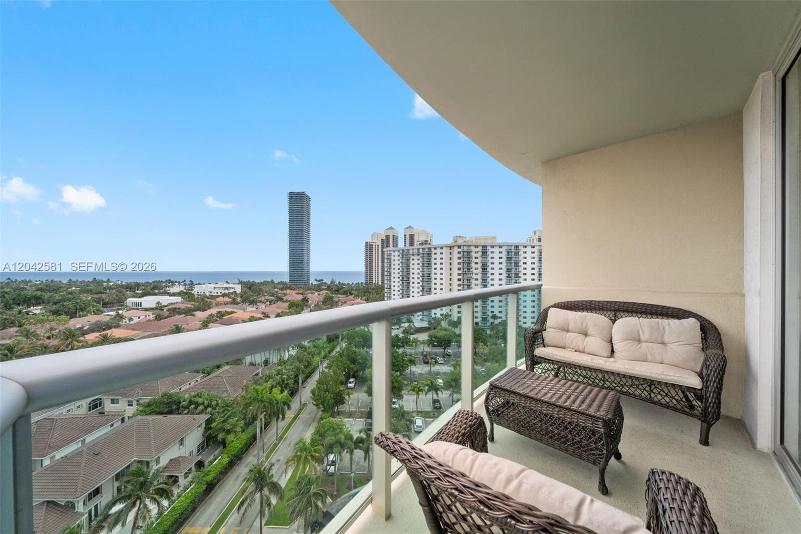 OCEANVIEW BUILDING B COND · #1224 in Sunny Isles Beach - Photo 2