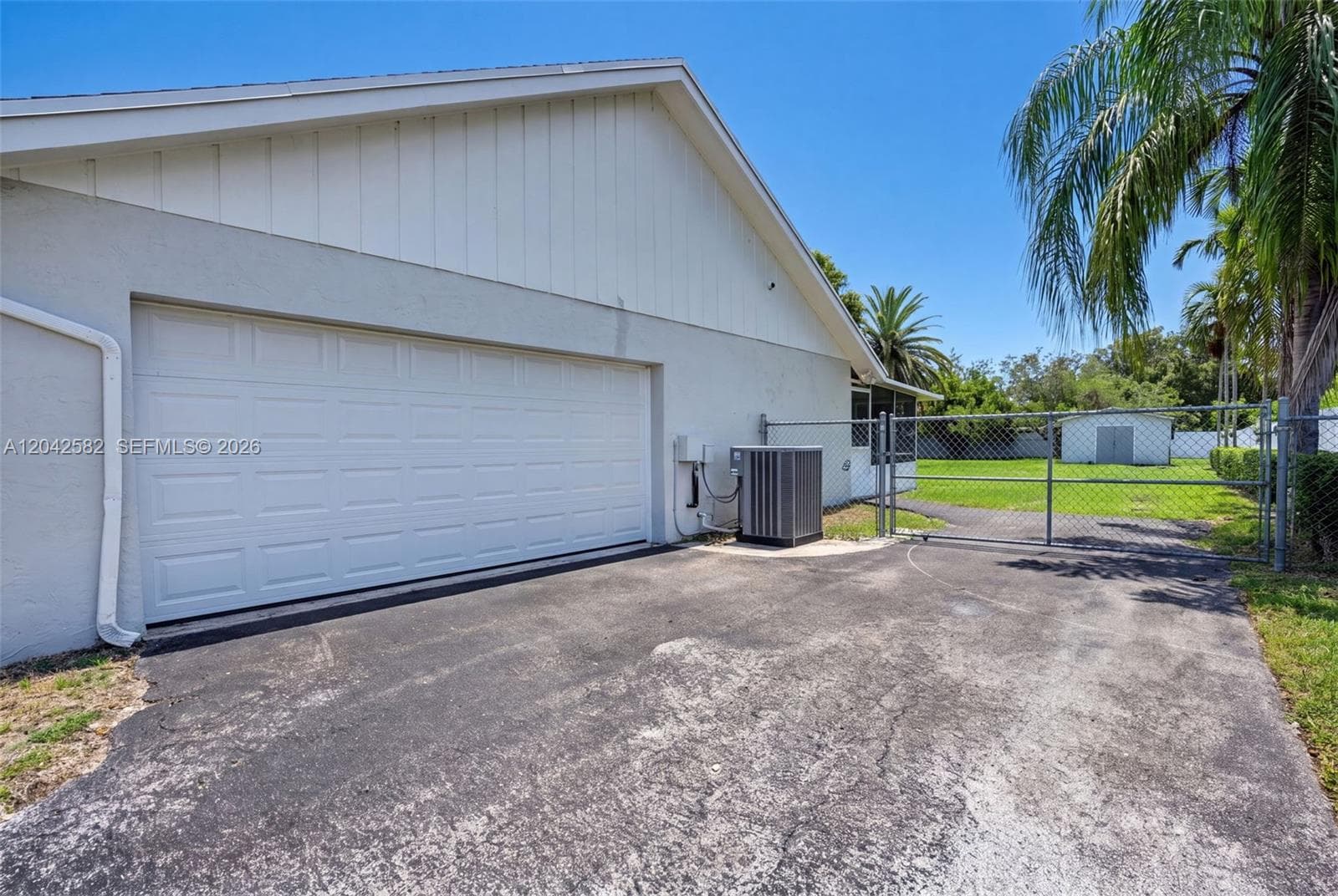 1728 NW 20th St photo 6