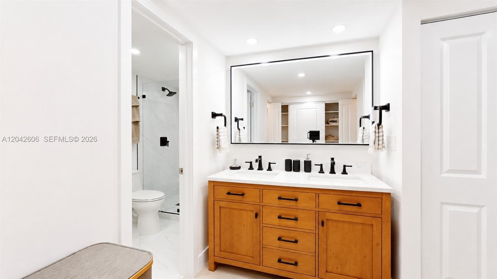 Commodore Club East · #213 in Key Biscayne - Photo 11