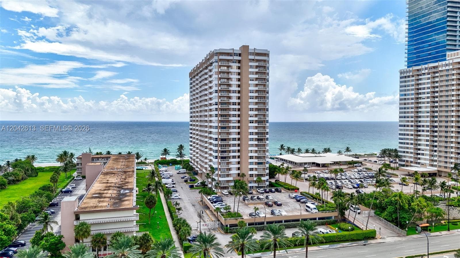 HEMISPHERES CONDO · #6B in Hallandale Beach - Photo 3