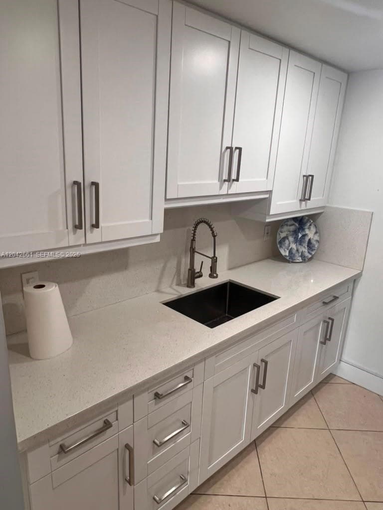 VECINO DEL MAR CONDO · #209 in North Miami - Photo 11