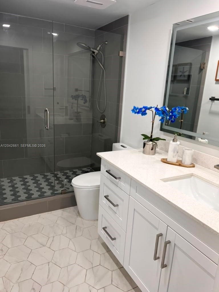 VECINO DEL MAR CONDO · #209 in North Miami - Photo 18
