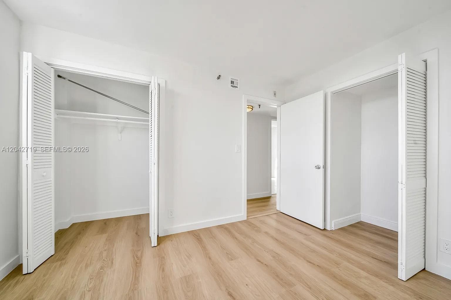 RIOPLAZA CONDOMINIUM NORT · #502 in Miami - Photo 16