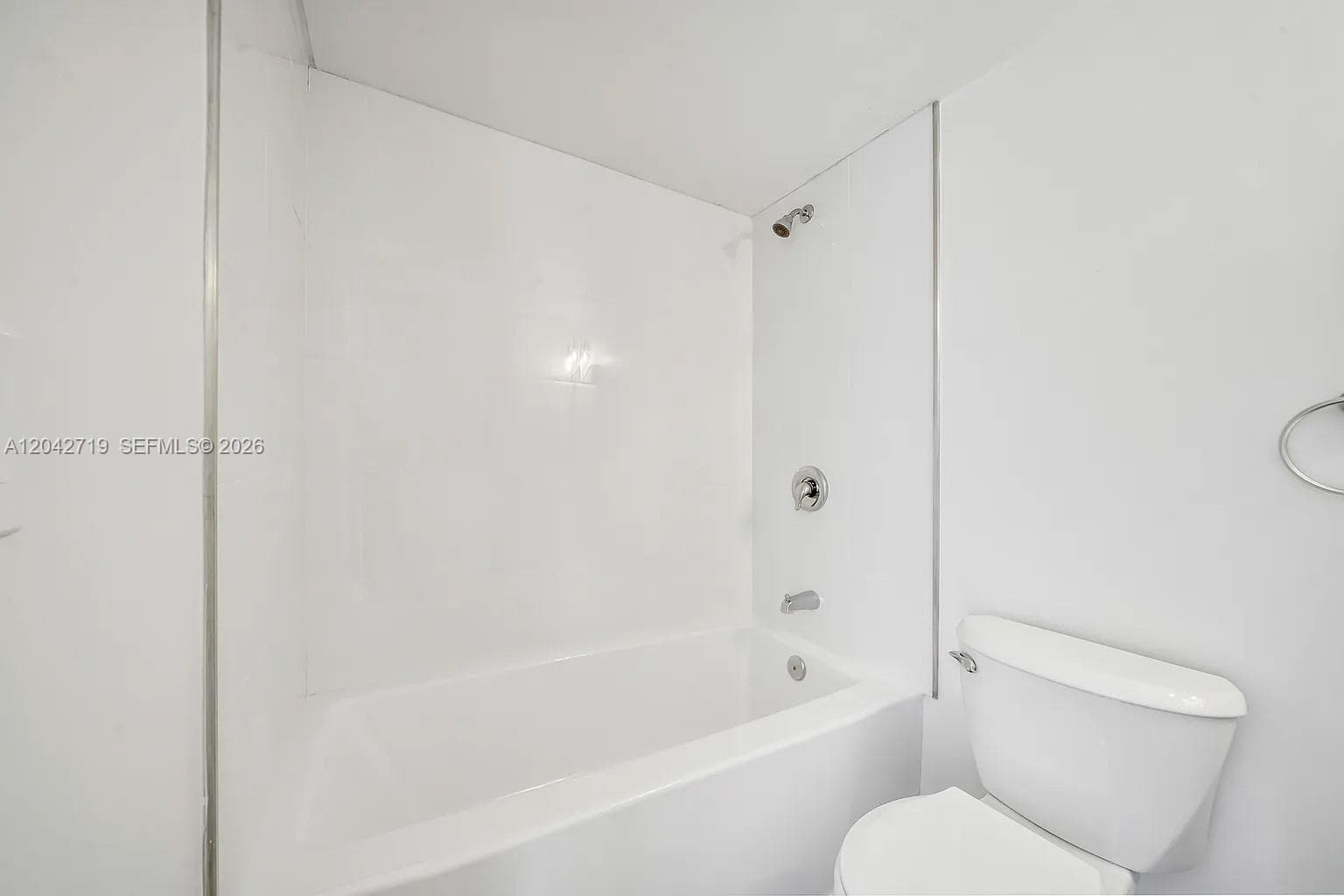 RIOPLAZA CONDOMINIUM NORT · #502 in Miami - Photo 14