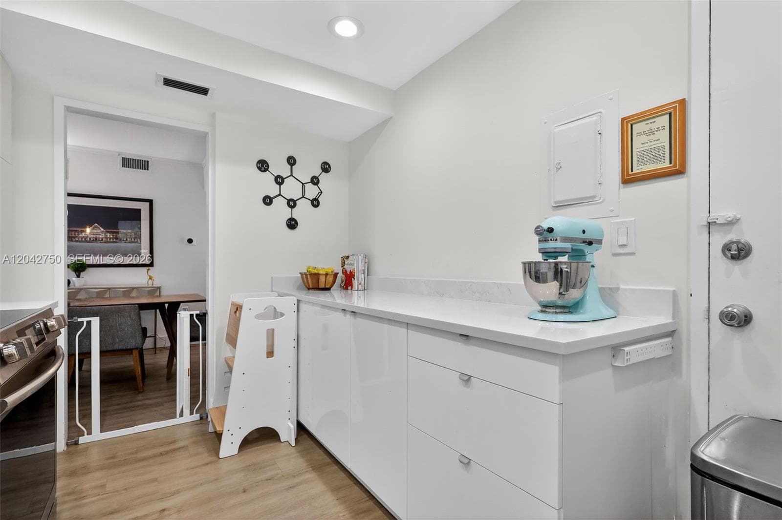 London Towers · #303N in Bay Harbor Islands - Photo 8