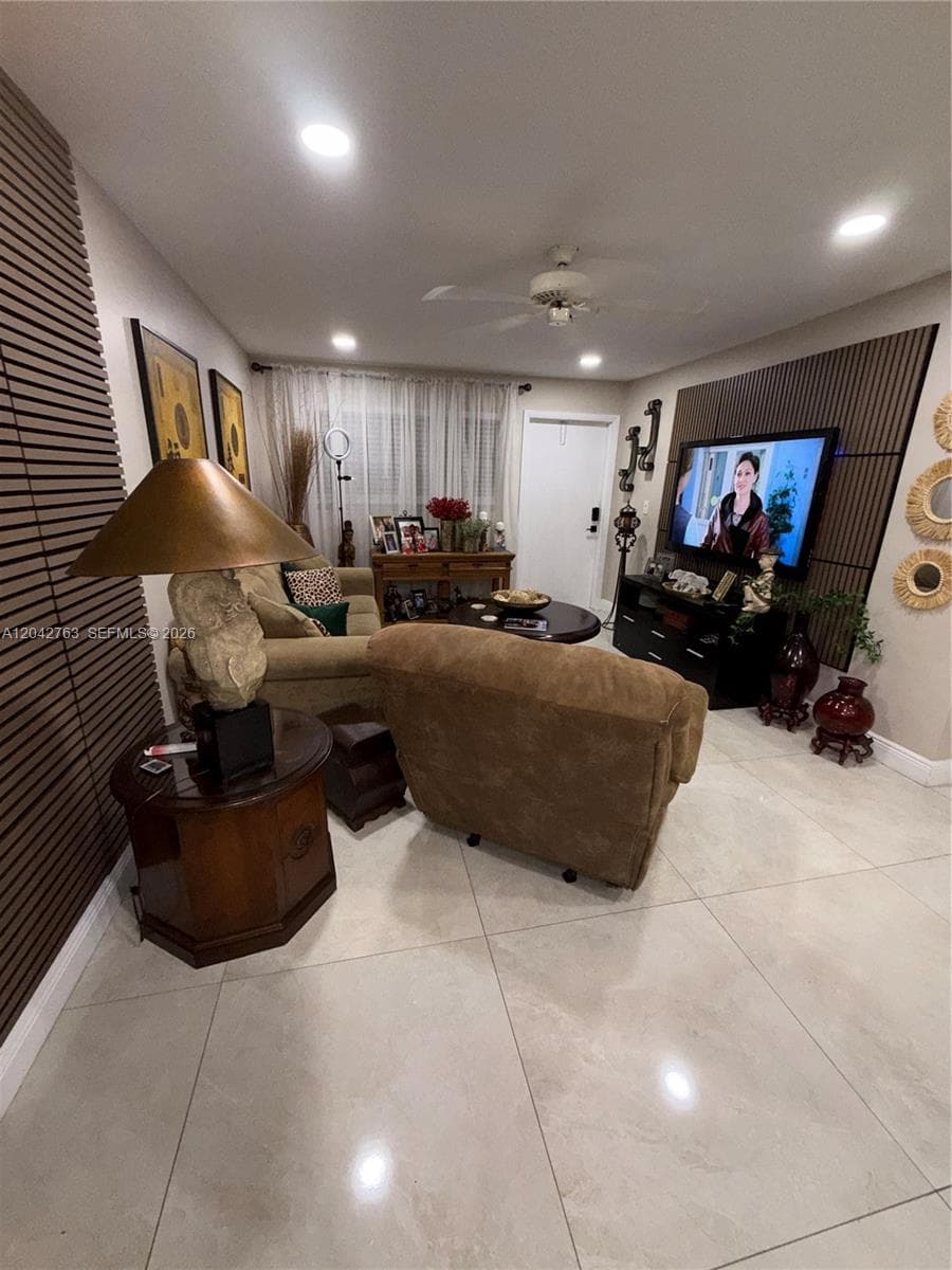 CRYSTAL LAKE CONDO 4100 · #111 in Deerfield Beach - Photo 6
