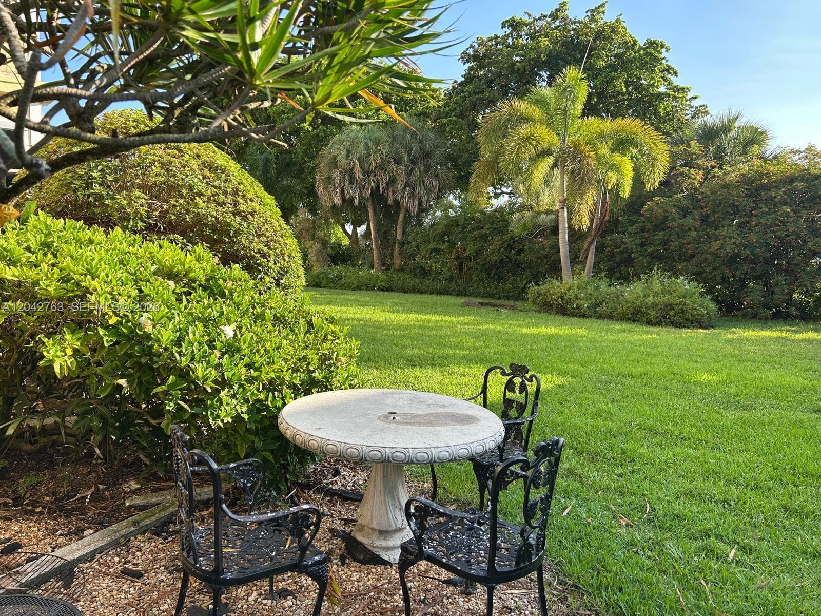 CRYSTAL LAKE CONDO 4100 · #111 in Deerfield Beach - Photo 16