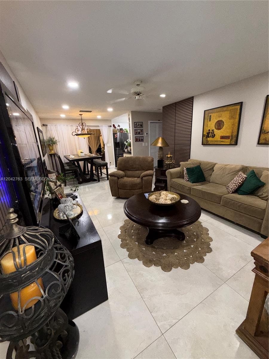 CRYSTAL LAKE CONDO 4100 · #111 in Deerfield Beach - Photo 5