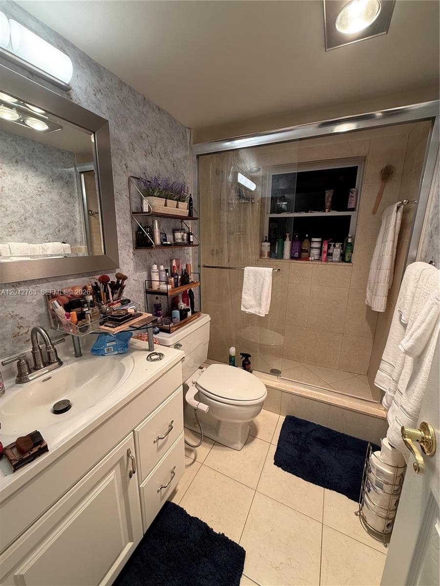 CRYSTAL LAKE CONDO 4100 · #111 in Deerfield Beach - Photo 10