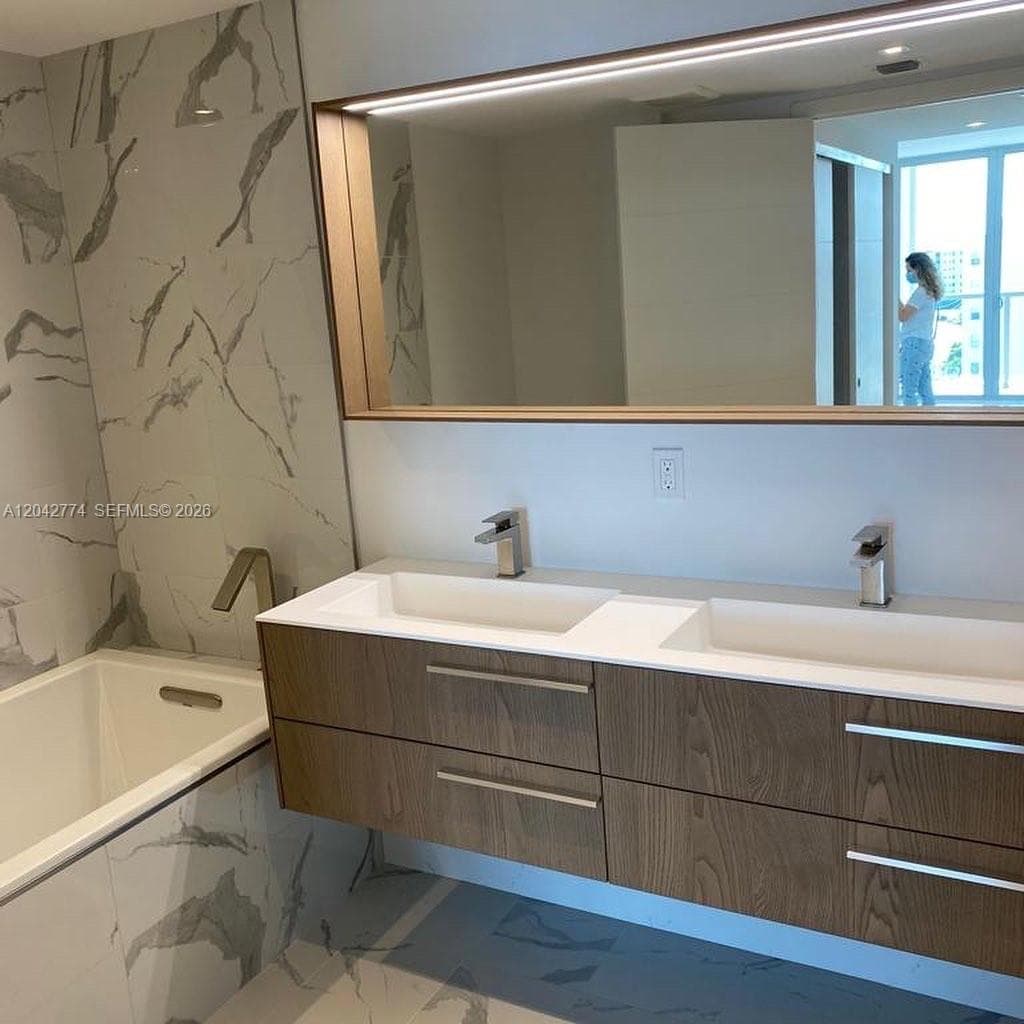 BAY HARBOUR ISLAND · #605 in Bay Harbor Islands - Photo 9