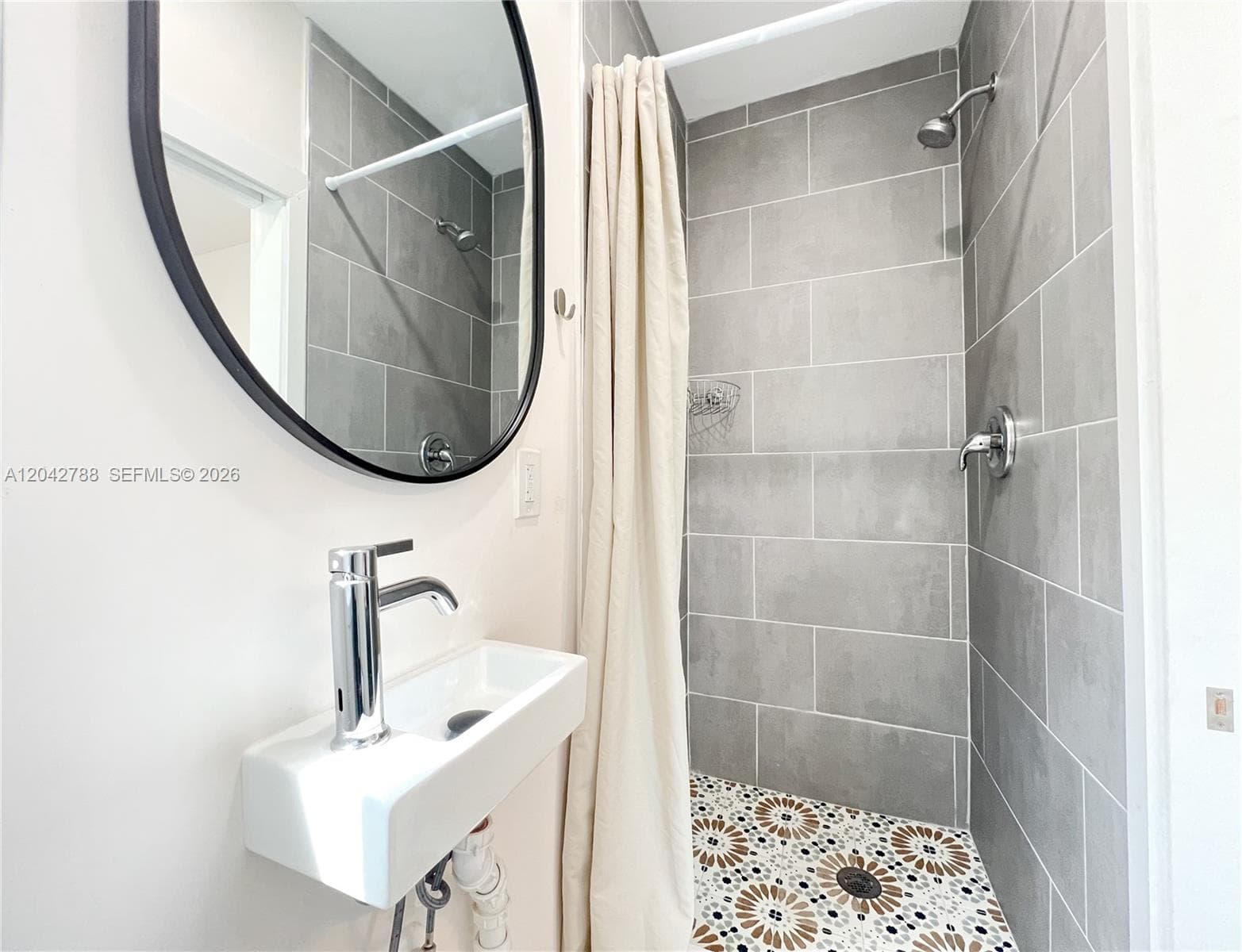 1240 NE 17th Ave #2 photo 14