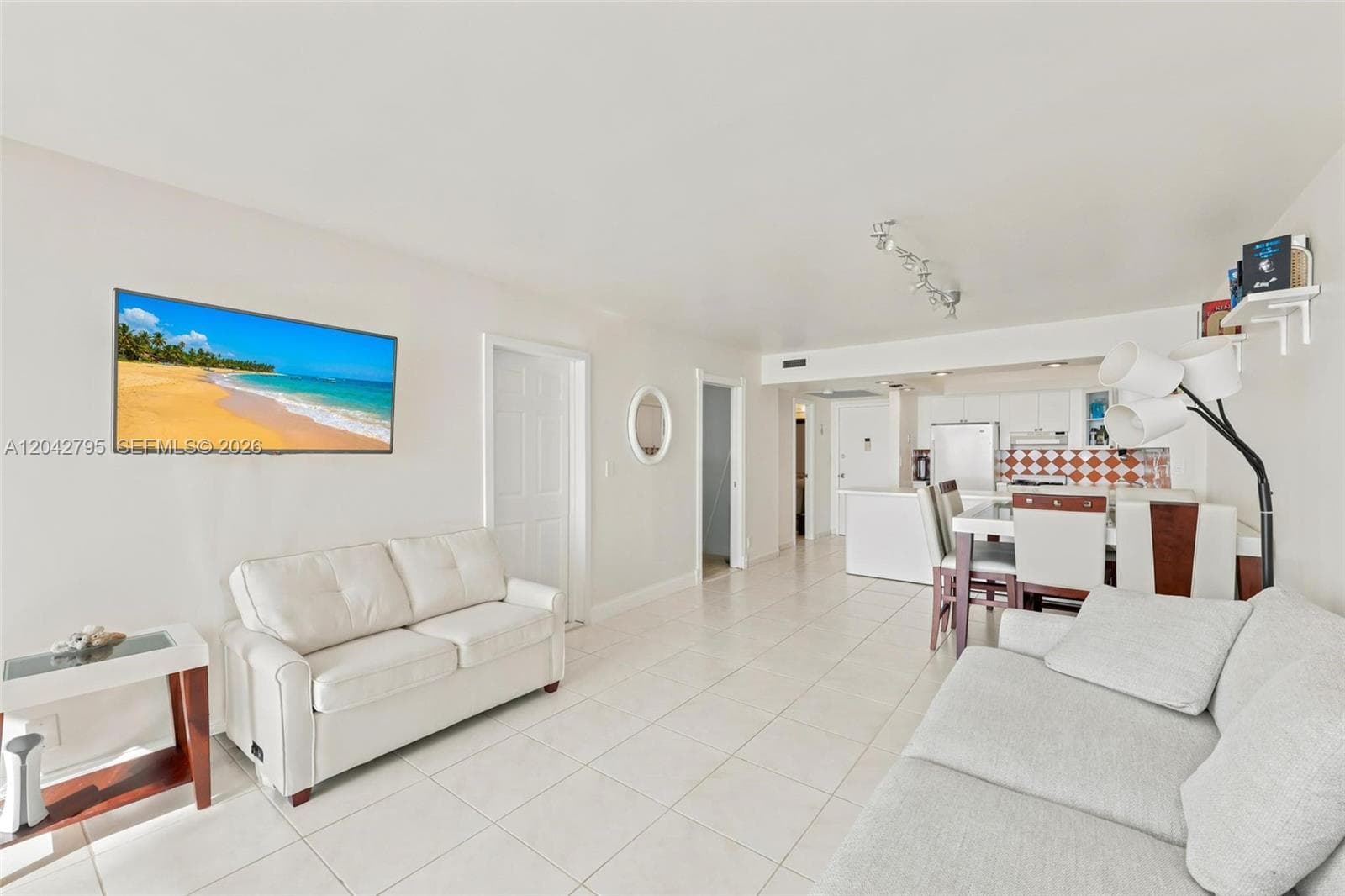 PARKER PLAZA · #816 in Hallandale Beach - Photo 6