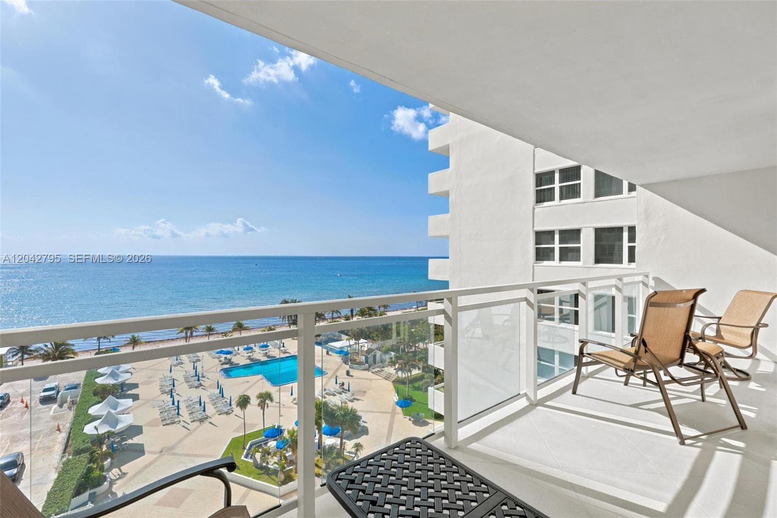 PARKER PLAZA · #816 in Hallandale Beach - Photo 13