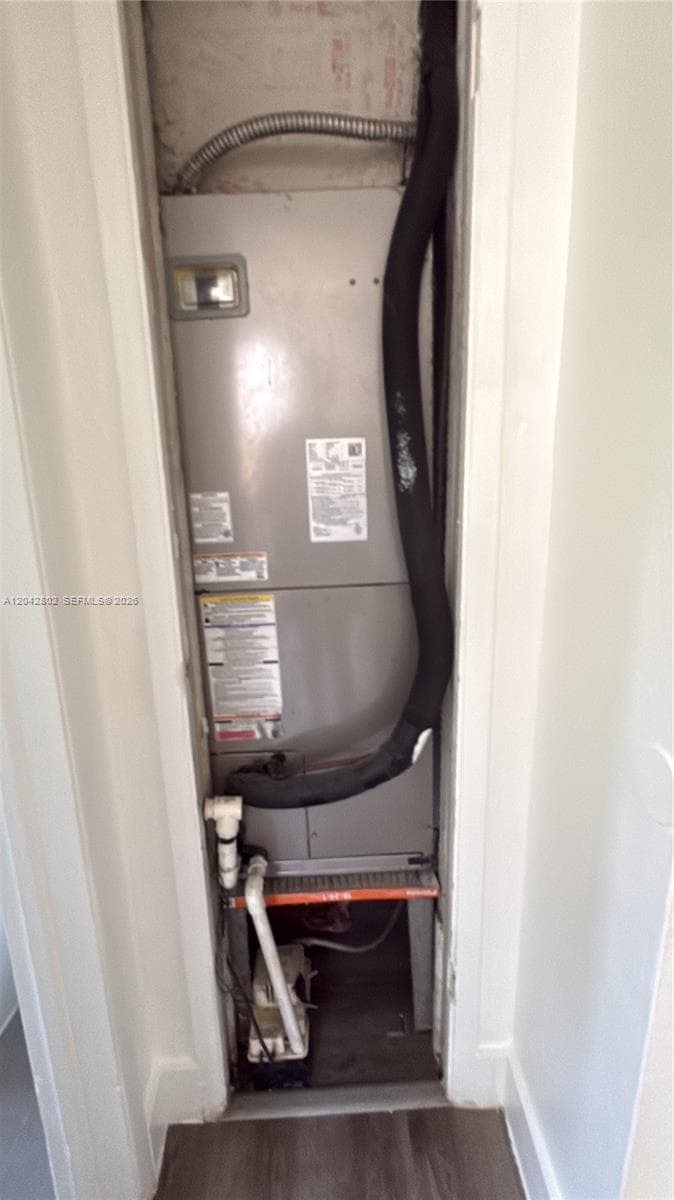 2126 Arthur St #1 photo 14